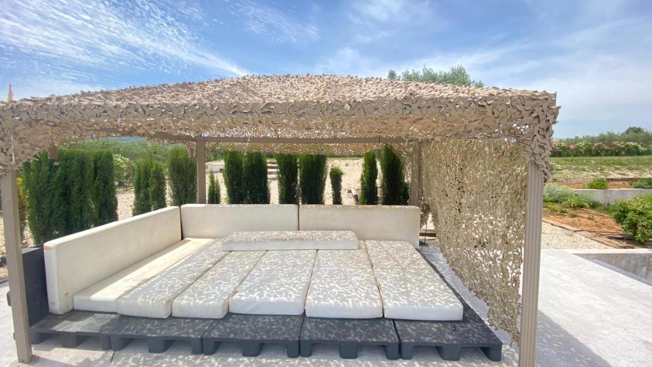 Апартаменты White House En Enguera - Fantastica Casa Con Jacuzzi Piscina Y Barbacoa Экстерьер фото