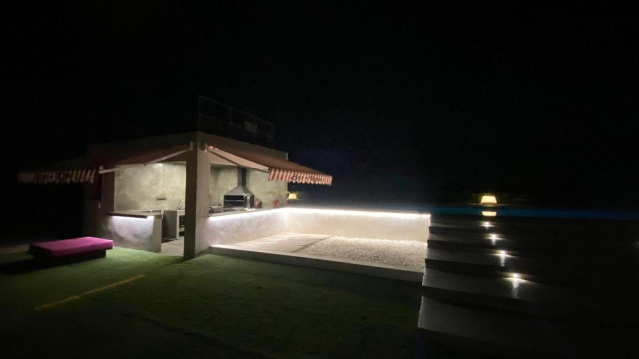 Апартаменты White House En Enguera - Fantastica Casa Con Jacuzzi Piscina Y Barbacoa Экстерьер фото